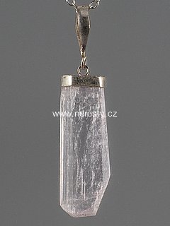 skapolite, pendant